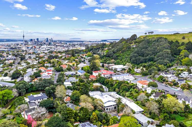 Unit 16/13 Coles Avenue Mt Eden_12