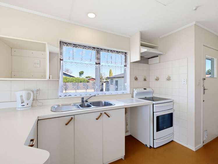 12 Lorne Crescent_1