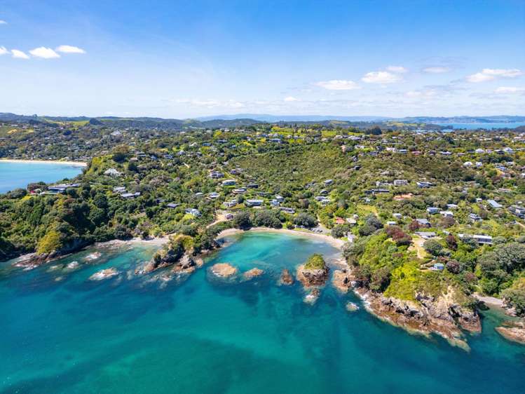 9 Empire Avenue Oneroa_12