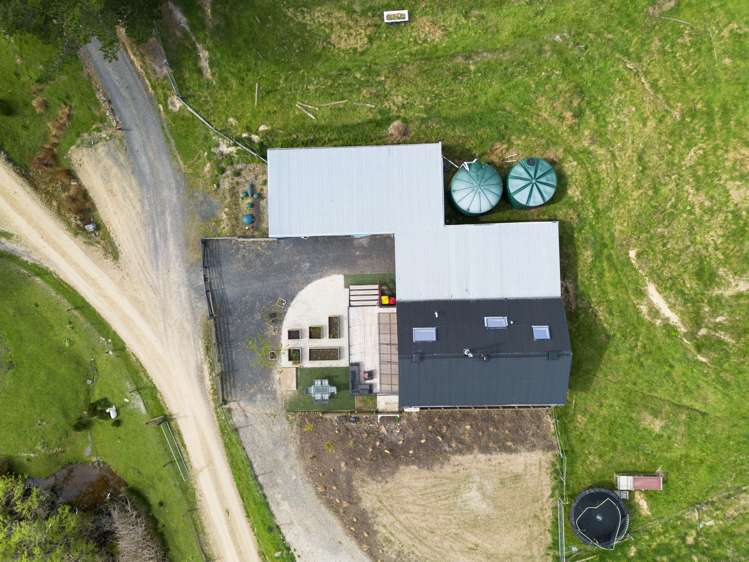 328 Gladstone Road North Wingatui_22