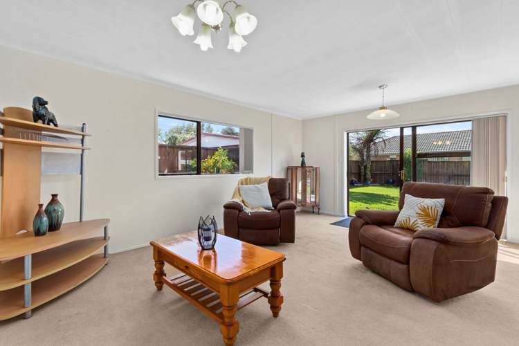 5 Oakmont Place Wattle Downs_9