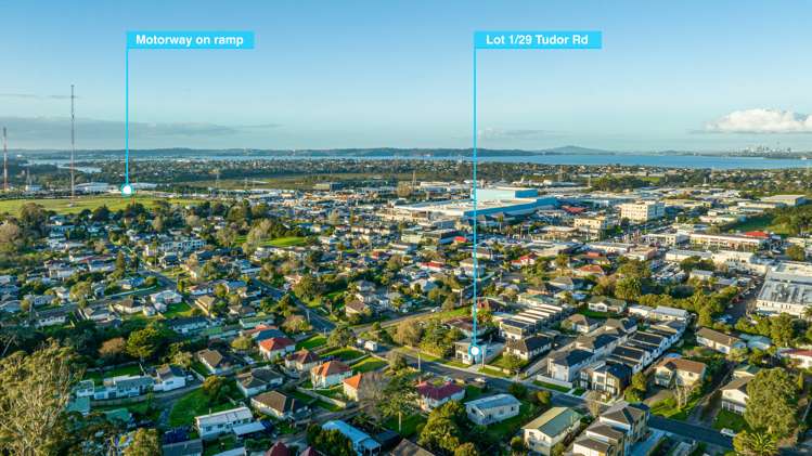 1/29 Tudor Road Henderson_18