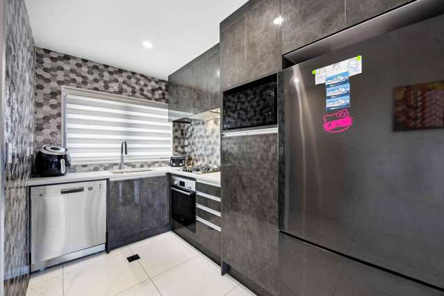 4 Shahkot Way Papatoetoe_4