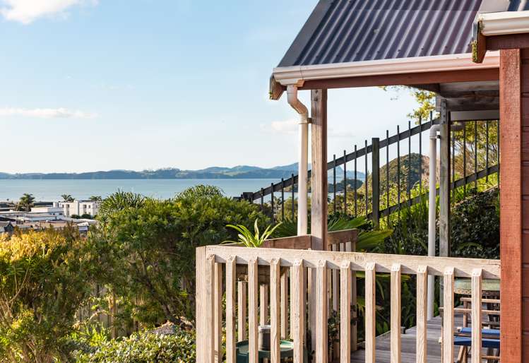 32-34 School Road Paihia_9