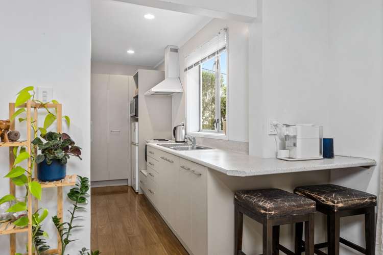 278 Whangaparaoa Road Red Beach_25