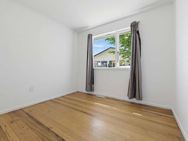 6 Clouston Crescent Fenton Park_17