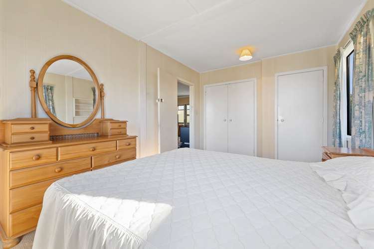 12 Pataka Road Taupo_15