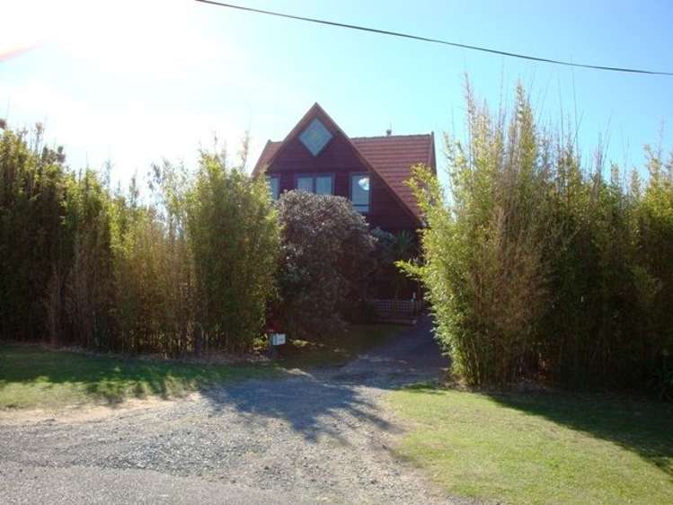 220 Mary Road Whangamata_1