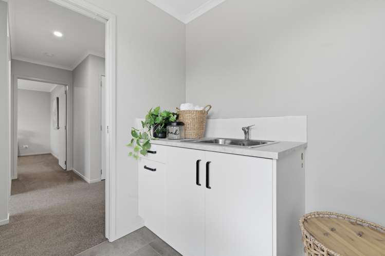 8 Te Ranga Memorial Drive Pyes Pa_21