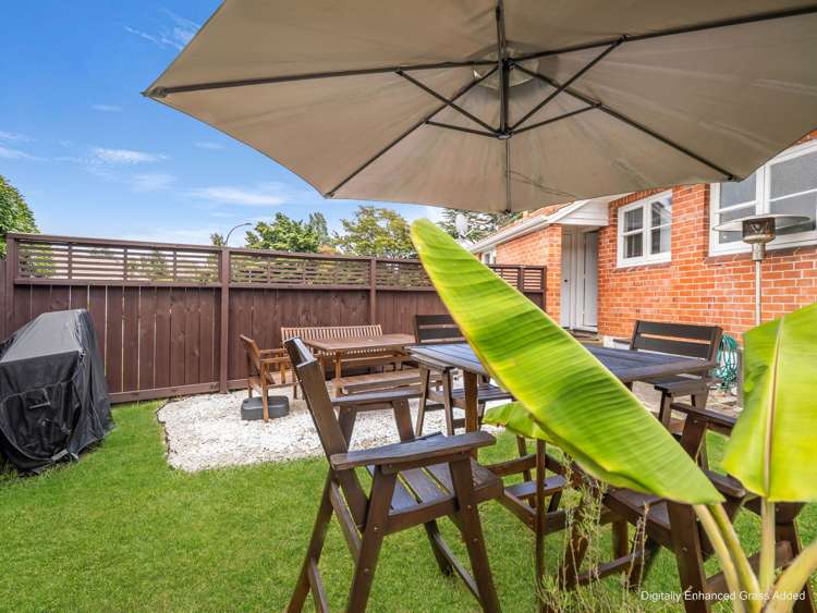 2 Galway Avenue Hamilton East_15