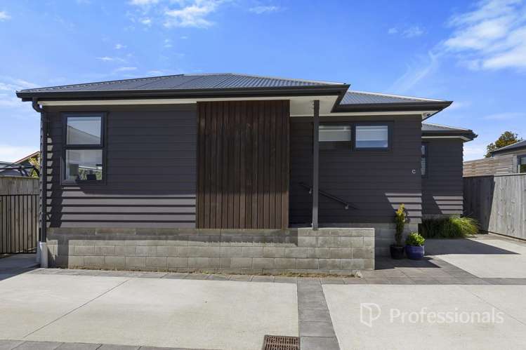 146c Cuba Street Petone_16