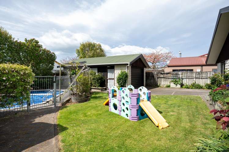 1216 Louie Street Parkvale_16