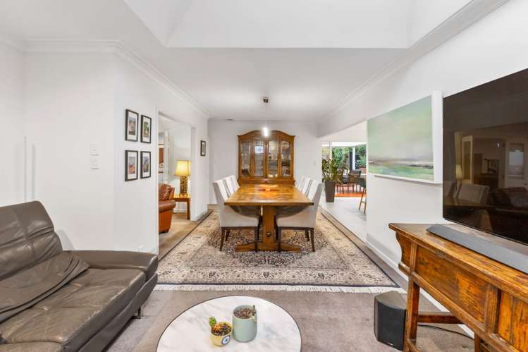 33 Peter Terrace Castor Bay_5