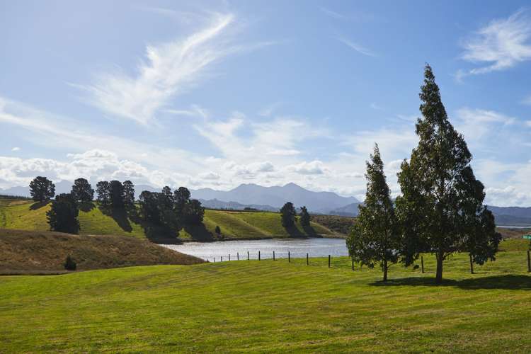 254 Delta Lake Heights Renwick_9