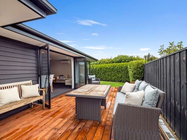 92 Sunline Avenue Lincoln_1