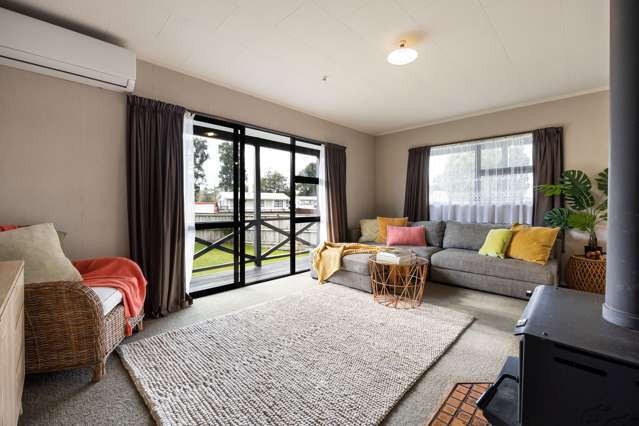 71a Kahikatea Drive Melville_3