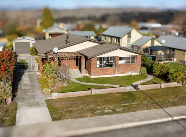 4 bedder - Invest or Move in!