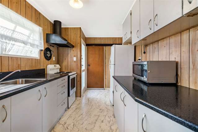 58 Moncrieff Avenue Clendon Park_3