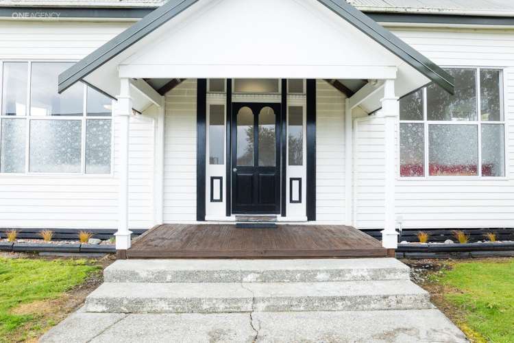 86 Bealey Street Hokitika_34