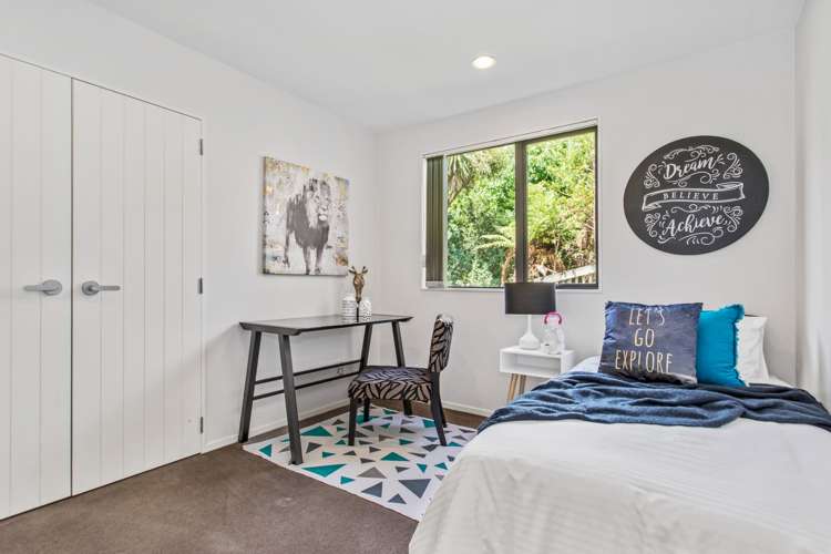 220 Hillsborough Road Hillsborough_20