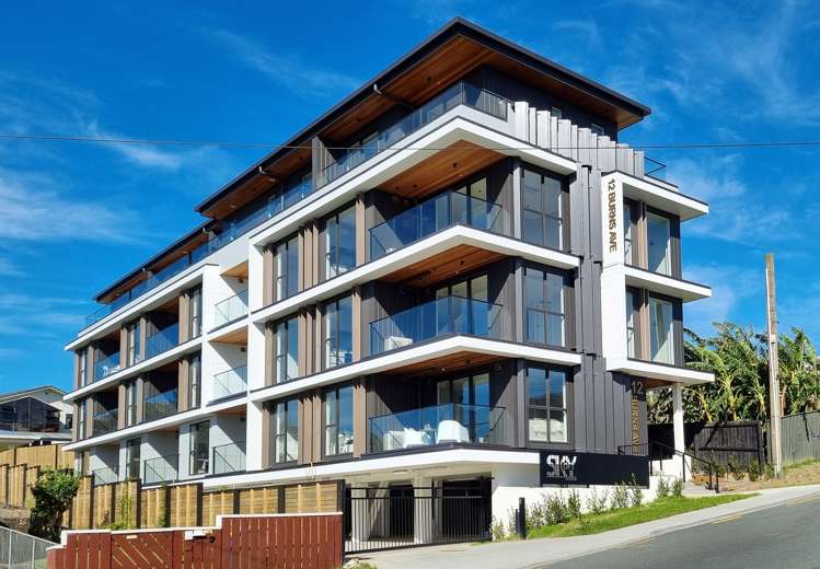 1/12 Burns Avenue Takapuna_17