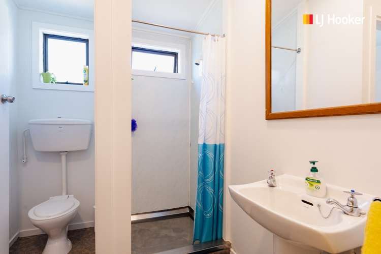 19 Duchess Avenue Dunedin Central_12