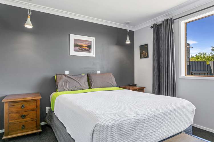 17 Macdonell Street Hilltop_16