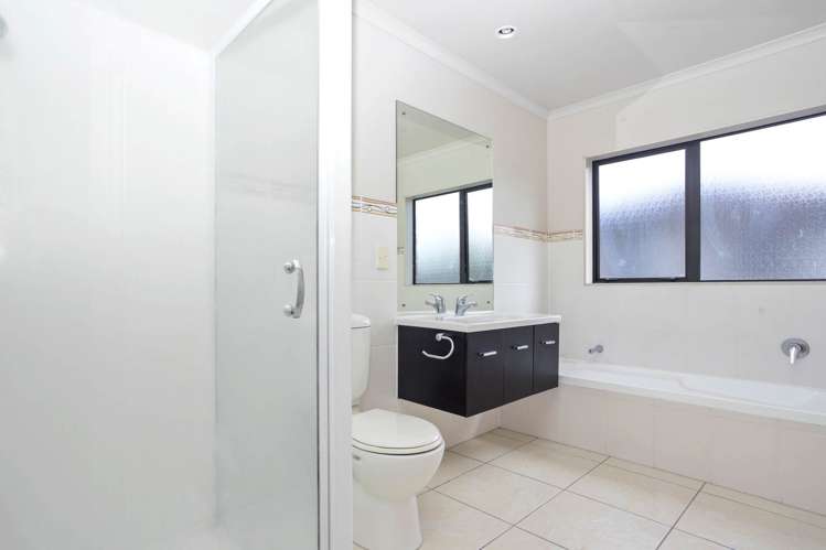 2 Coachman Drive Flat Bush_9