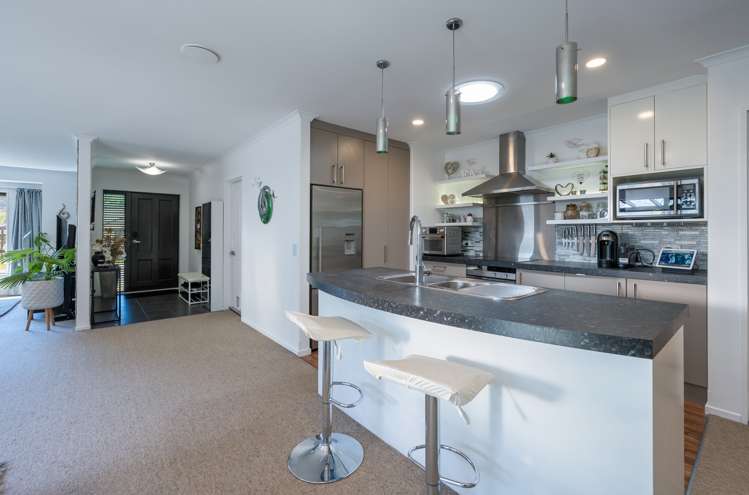 3 Olivine Terrace The Brook_8