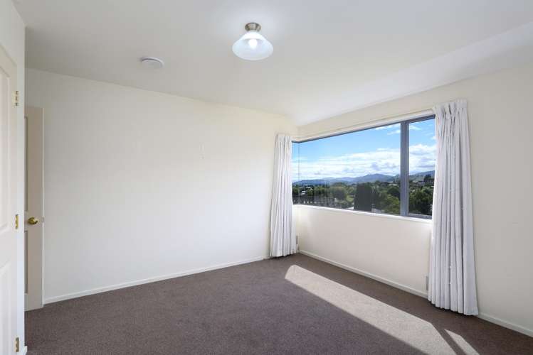 18 Olympus Way Richmond_6