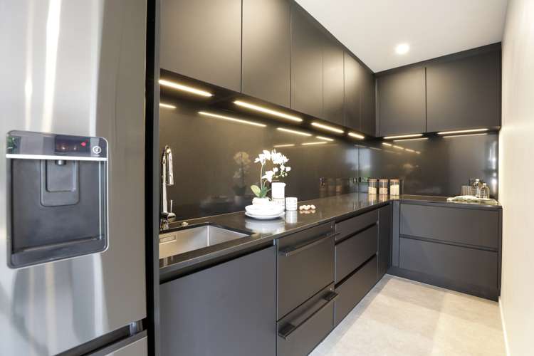 32 Stafford Rise Owhata_16