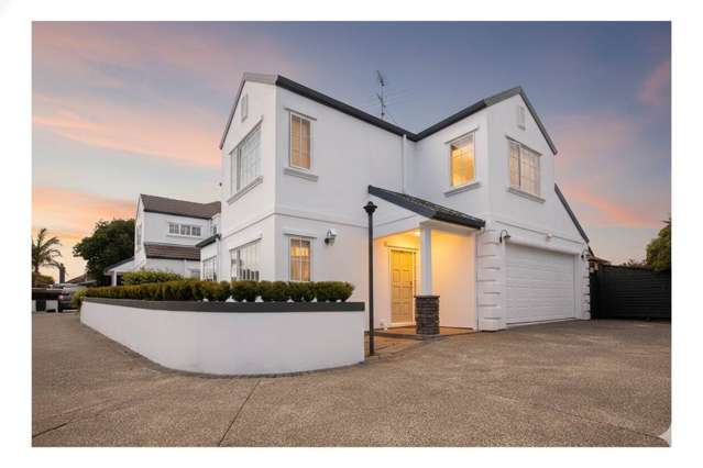 Luxurious 4 Bedroom Home in a Serene Location