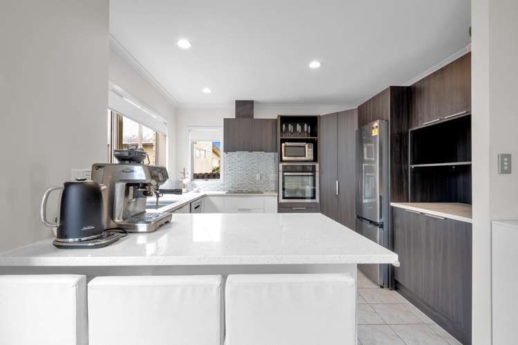 2/13 Fratley Avenue Farm Cove_10