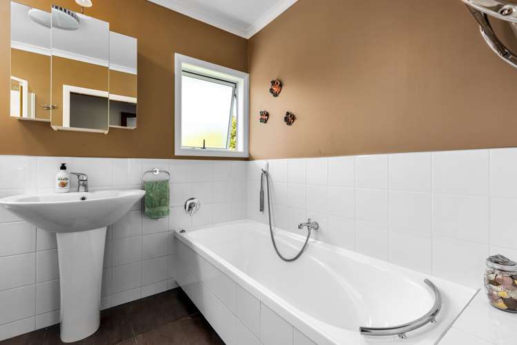 102 Picquet Hill Road Te Awamutu_11