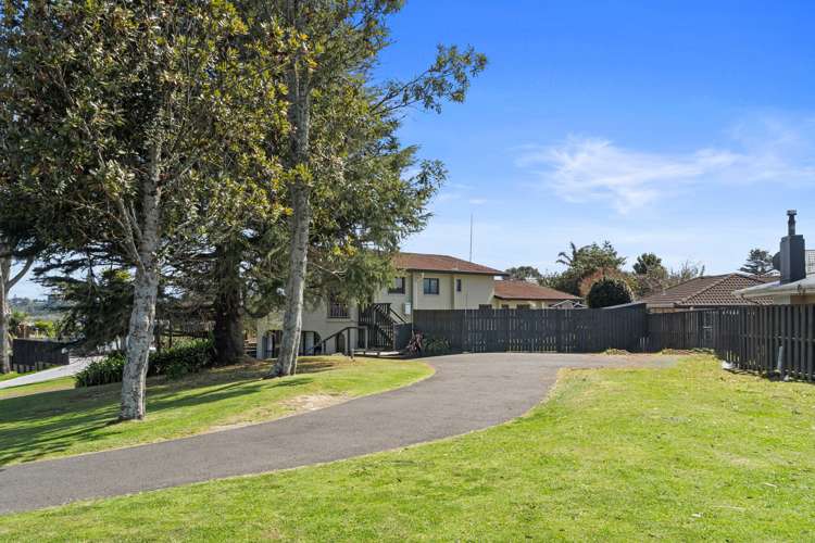 283 Welcome Bay Road Welcome Bay_2