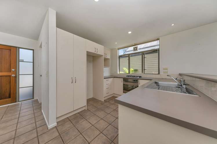 22s Mead Street Avondale_11