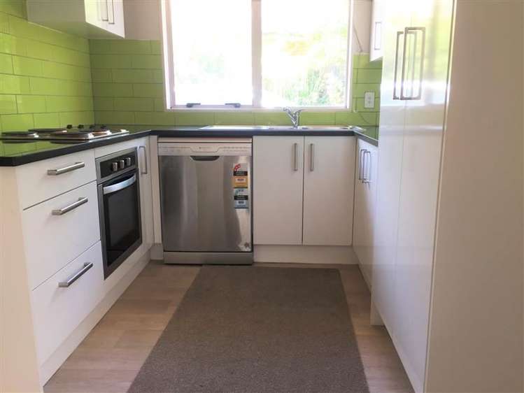 240b Te Atatu Road Te Atatu South_4