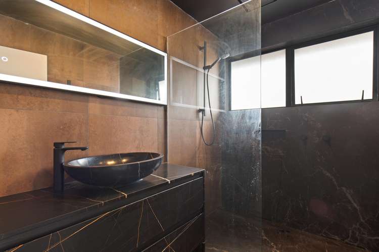 14 Korora Street Bromley_6