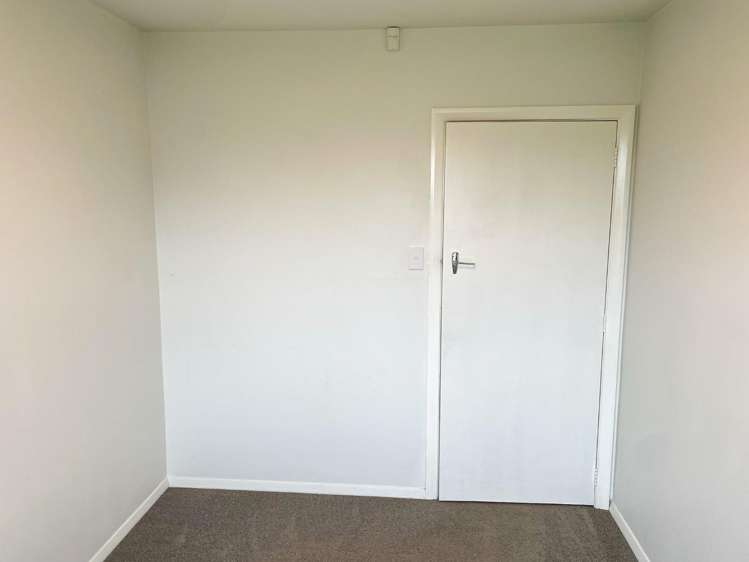 64 Frensham Crescent Woolston_9