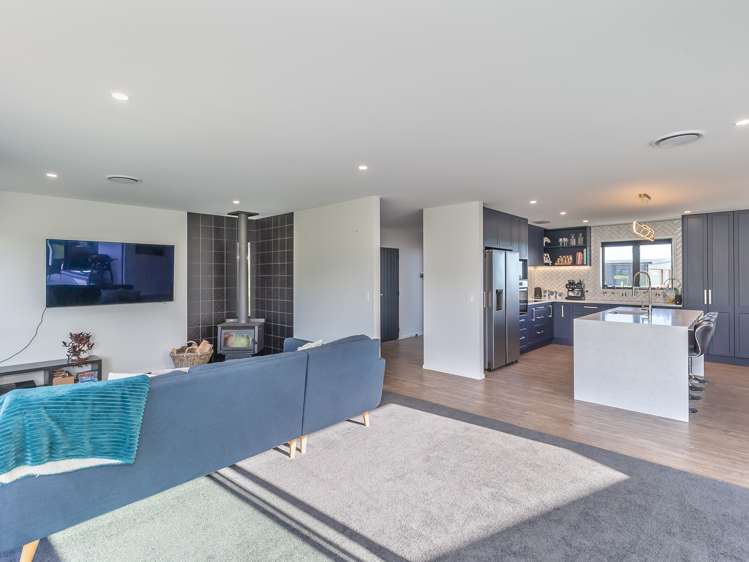 28 Oriwa Lane Levin_3