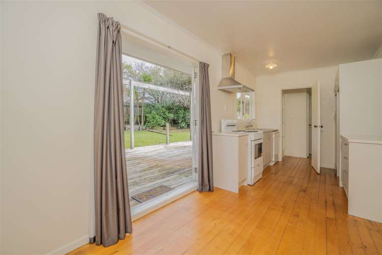 74 Kervil Avenue Te Atatu Peninsula_5