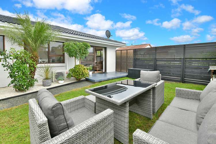 3/226 Centreway Road Orewa_13