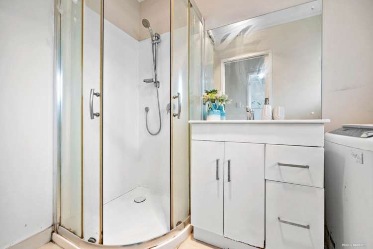 2/12 Stanhope Road Mount Wellington_11