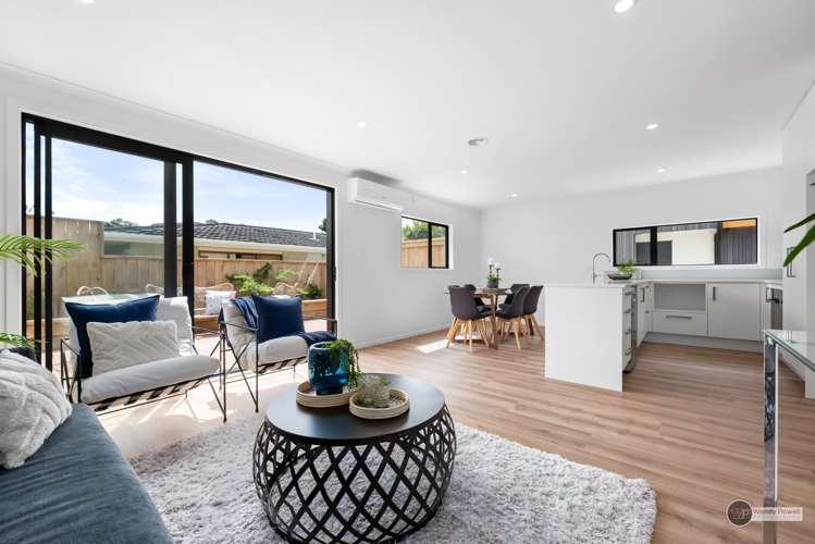 4/51 Kings Crescent Lower Hutt_4