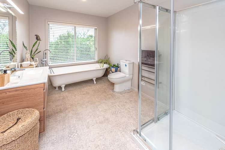 18b Georgetti Road Bastia Hill_13