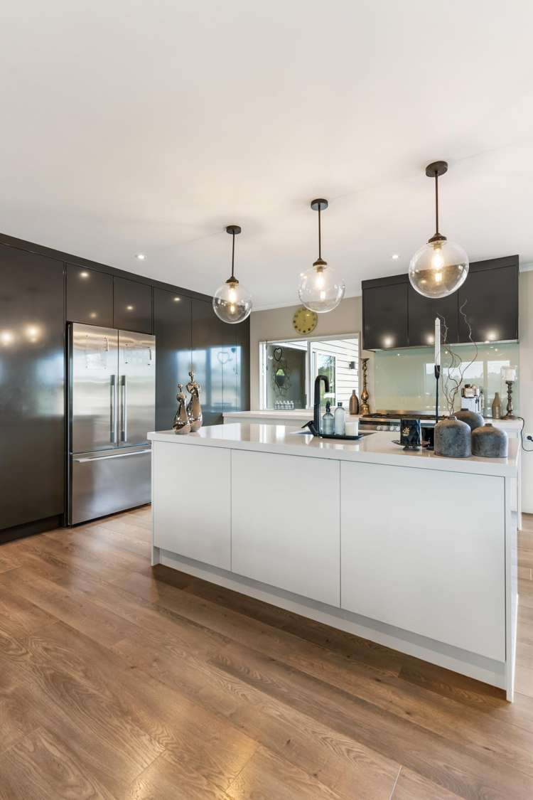 22 Outlook Road Greenhithe_10