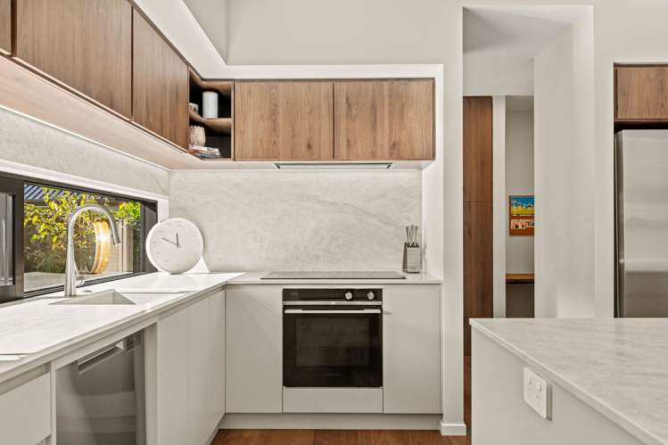 32 Walter Case Drive Harewood_7