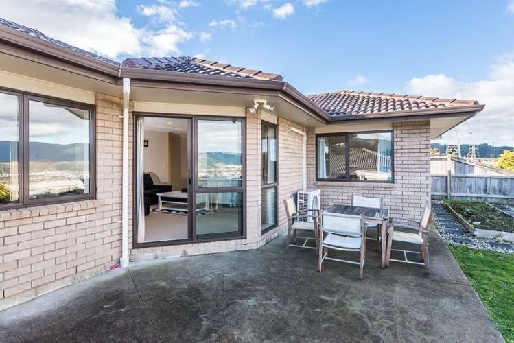 36 Percy Kinsman Crescent Riverstone Terraces_1