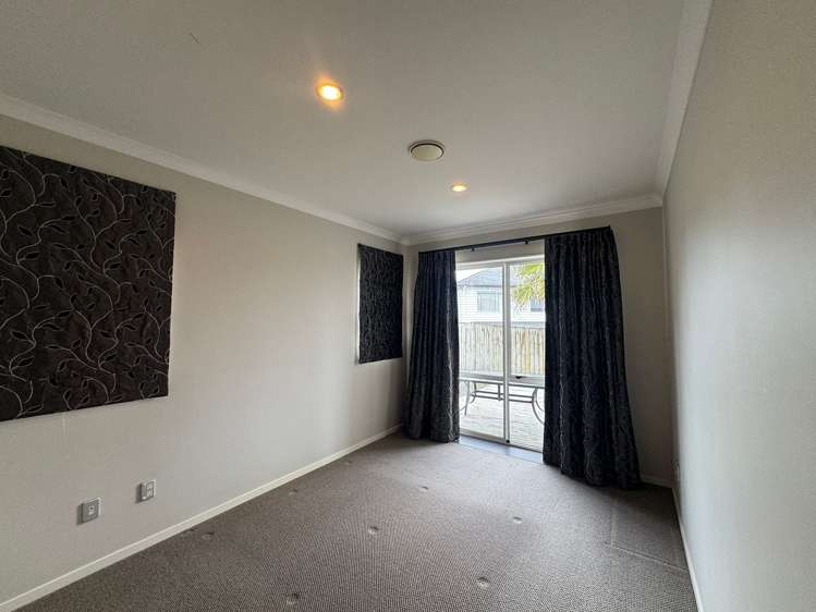 14 Arranmore Drive Flat Bush_6
