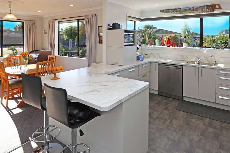 26 Walbrook Crescent_3